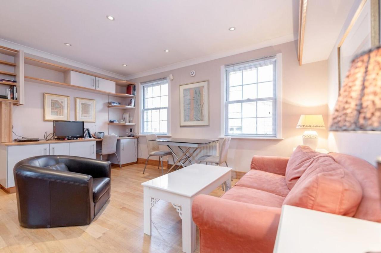 Beautiful 1 Bedroom Apartment In Victoria London Eksteriør bilde